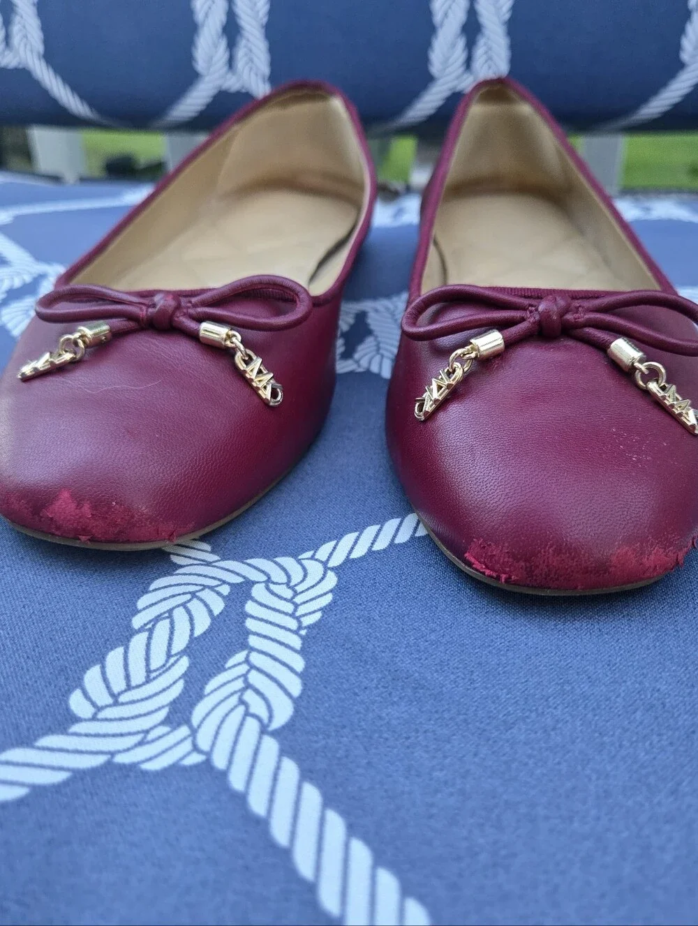 Michael Kors Nori Flex Flat Mulberry/Wine/Dark Red MK Ballet Flats Bow Charm 7.5